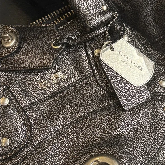 COACH Rhyder 33 Satchel in Metallic Leather - Picture 10 of 11